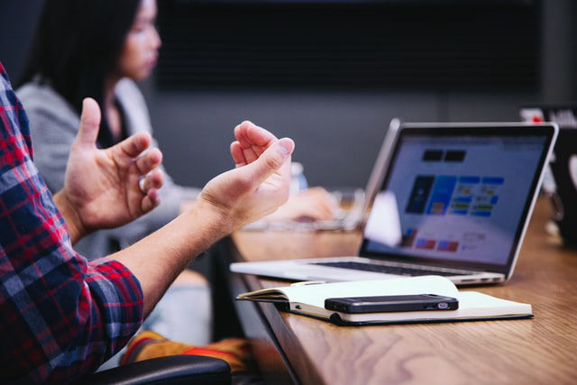 Engaging Community in MIT course by applypedia